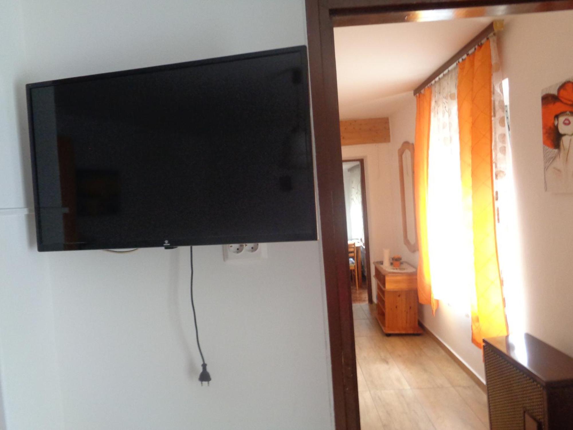 Irenke Vendeghaz Apartment Alsópáhok Екстериор снимка